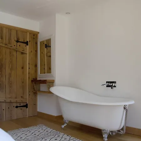 Perfect Mountain Hideaway - Belle Chery Chalet La Cote d'Arbroz