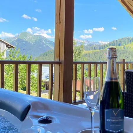 Perfect Mountain Hideaway - Belle Chery Alpstuga
